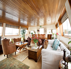 Interior lounge
